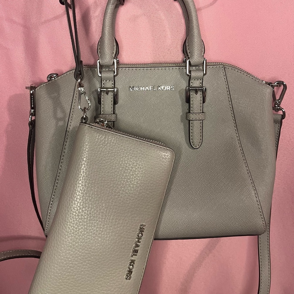 Grey Michael Kors Purse and Wallet